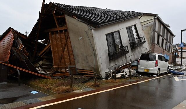 Un invernadero en medio de cultivos agrícolas, el nuevo hogar para desplazados por el terremoto de Japón