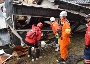 El terremoto en la costa oeste de Japón deja ya 64 muertos