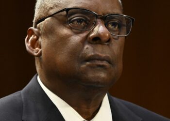 ¿Por qué el titular de Defensa de EEUU no informó a Biden de que estaba en el hospital?