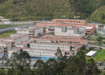 Ecuador anunció la repatriación de mil 500 presos colombianos