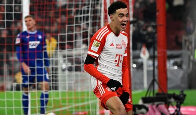 Bayern homenajeó a Beckenbauer con un triunfo gracias a Musiala