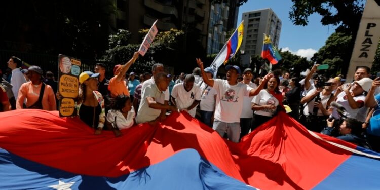La oposición venezolana denuncia acciones represivas de la Administración de Nicolás Maduro