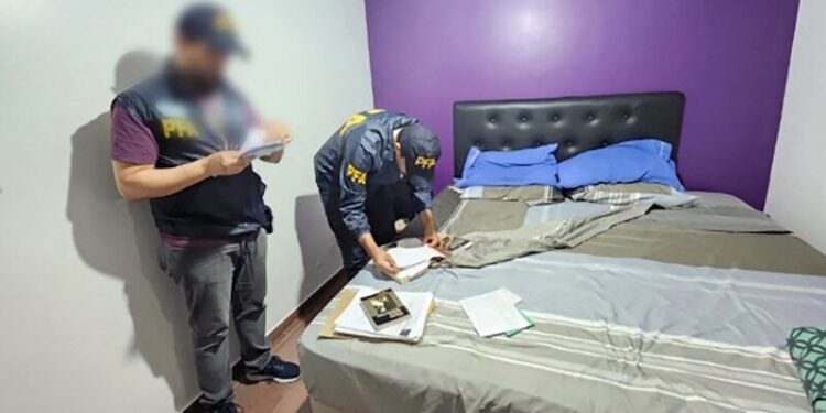 Argentina detiene a tres sirios sospechosos de terrorismo; uno con pasaportes de Venezuela y Colombia