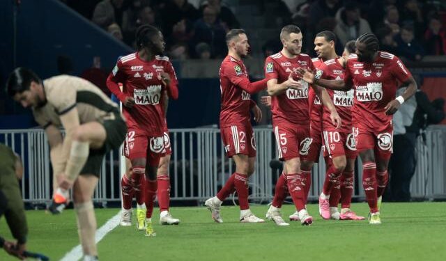 El Brest sorprendió al PSG con un empate cerca del fnal