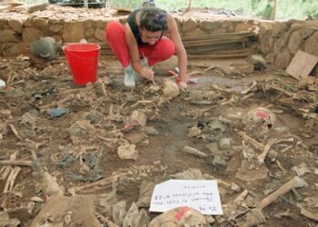 El gobierno de El Salvador demuele el monumento a la Reconciliación