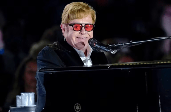 Elton John obtuvo su primer Emmy y alcanzó el estatus “Egot”, la élite de los artistas que lo han ganado TODO