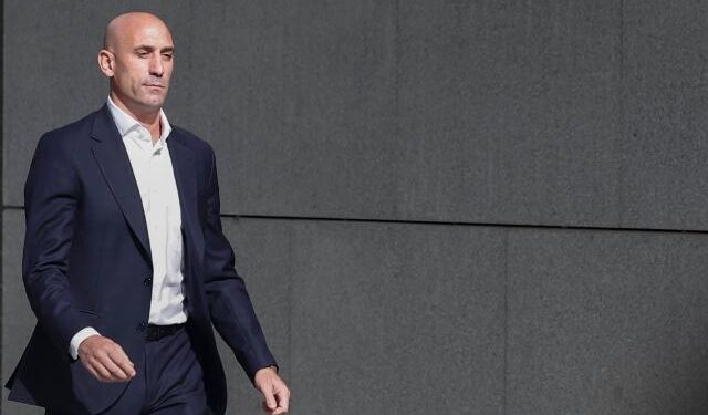 Comisión de Apelación de la Fifa confirma la inhabilitación de Luis Rubiales