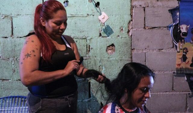 ¿Cómo la ayuda humanitaria de Acnur asiste a los venezolanos que retornan al país?