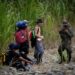 Adolescentes venezolanos viajan solos por la selva del Darién, reveló especialista de Unicef