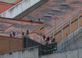 Expulsión de 1.500 presos extranjeros de Ecuador, un problema para sus vecinos con hacinamiento