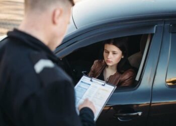 Conductores de Florida podrían ser multados si realizan esta maniobra