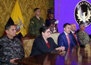 Noboa no irá a investidura de Arévalo en Guatemala, donde iba a reunirse con López Obrador