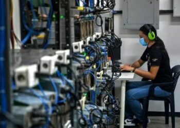 El joven que tiene una mina de bitcóins en Texas y la mantuvo en secreto por años