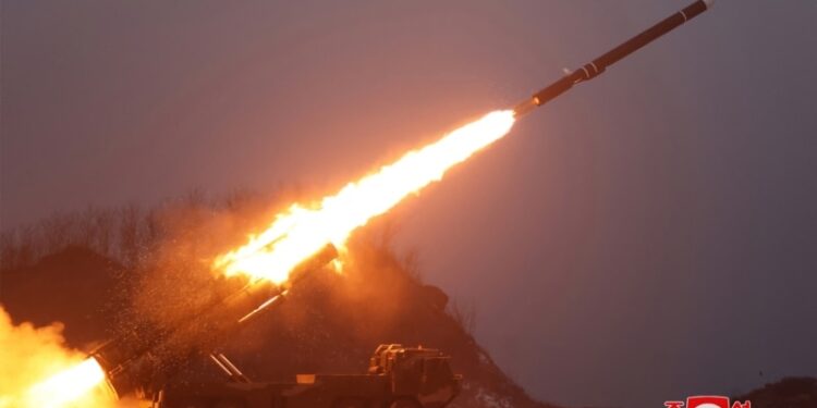 Corea del Norte afirma que probó misiles de crucero de largo alcance para refinar sus capacidades de ataque