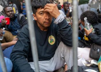 El miedo que enfrentan los migrantes en EEUU que ahora llegan a Nueva Jersey y no a Nueva York