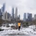 Ola de frío en EEUU: Nueva York se viste de blanco con la primera nevada en casi dos años