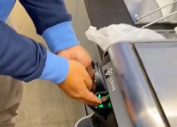 VIRAL: Tiktoker mostró una manera de aprovechar las monedas de dólar en EEUU (VIDEO)