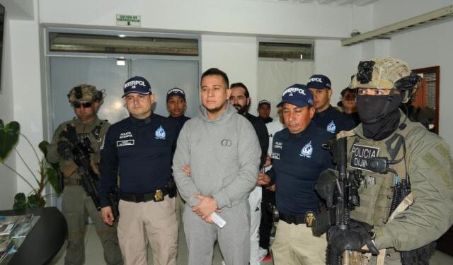 Colombia extraditó a EEUU al narcotraficante ecuatoriano “Gato Farfán”