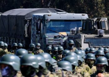 Policía de Ecuador anuncia captura de líder de grupo rebelde disidente colombiano