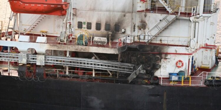 Ataques hutíes en el mar Rojo paralizan varias industrias ¿Empeorarán?