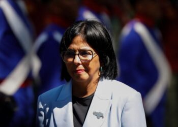 Las 5 principales noticias de Venezuela hoy: Denuncian bloqueo a 69 barcos. Cambia confesión del caso Canserbero. Y más