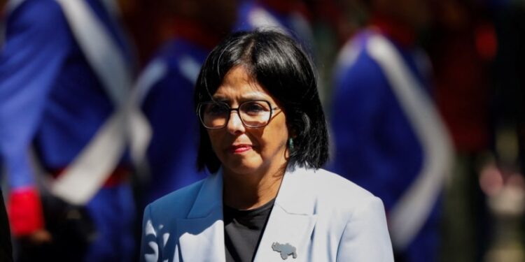 Las 5 principales noticias de Venezuela hoy: Denuncian bloqueo a 69 barcos. Cambia confesión del caso Canserbero. Y más