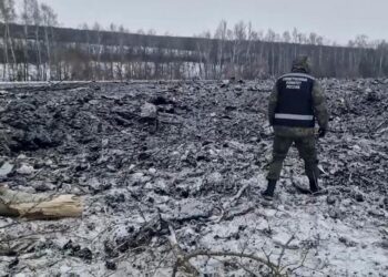 Ucrania admitió que es posible que el avión ruso transportara prisioneros para un canje