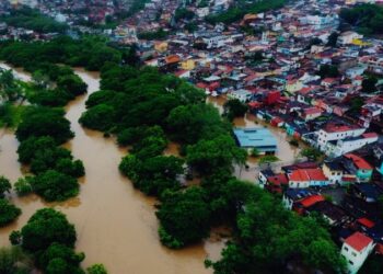 Fuertes lluvias ocasionan serios daños en el Estado de Rio de Janeiro en Brasil