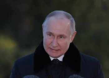 Legisladores rusos aprueban ley para confiscar bienes a quienes «desacrediten» al ejército