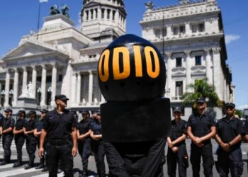 ¿Qué busca Milei con su proyecto legislativo de reformas del Estado y qué pasará si fracasa?