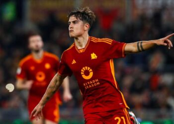 Dybala rescató a la Roma de la eliminación con un cobro efectivo a cinco minutos del final