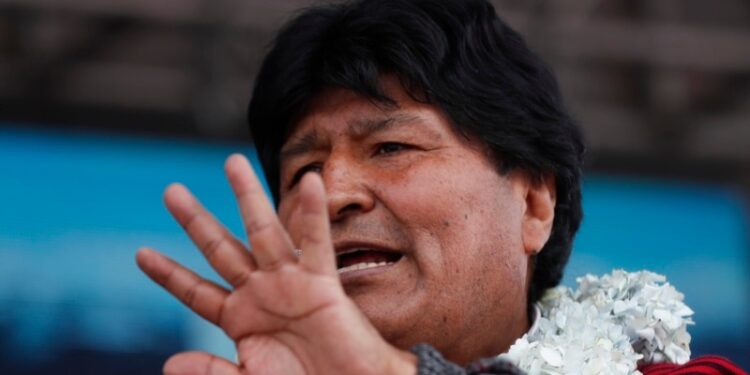 Continua la polémica ante la posible candidatura de Evo Morales