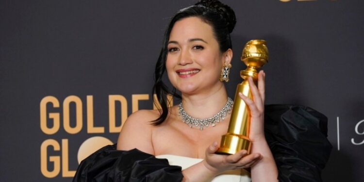 Lily Gladstone honra a su pueblo y lengua