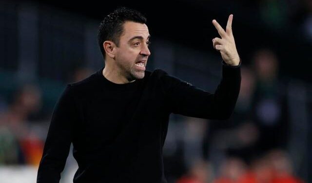 “Lo ha visto todo el mundo”: Xavi cuestionó la polémica victoria de Real Madrid ante Almería