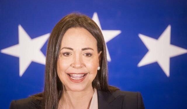 María Corina Machado felicitó al presidente de Guatemala por su toma de posesión