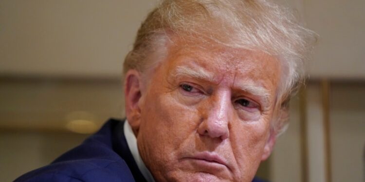 Trump apela fallos de Colorado y Maine