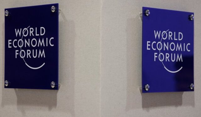 ¿Sabías que las 250 personas más ricas del mundo acordaron pagar más impuestos en el Foro de Davos?