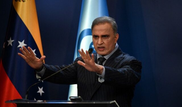 Siga EN VIVO las declaraciones de Tarek William Saab este #26Ene