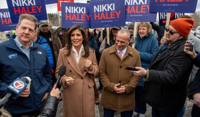 Haley felicita a Trump por su victoria en Nuevo Hampshire, aunque no da su carrera por terminada