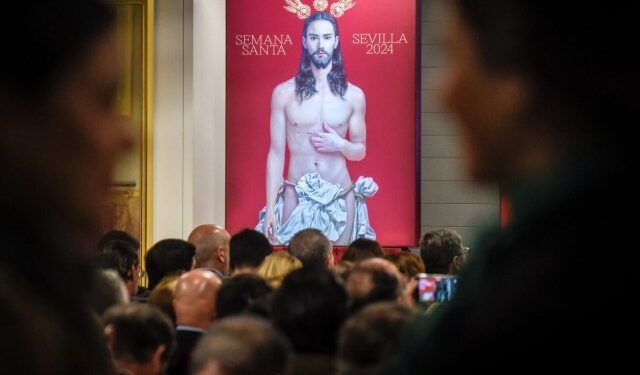 ¿Un Cristo “afeminado”? Conservadores atacan cartel de Semana Santa de Sevilla