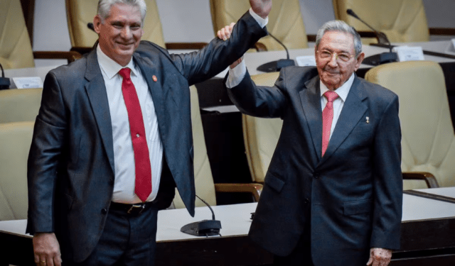 Raúl Castro reapareció para celebrar el 65 aniversario de la revolución cubana