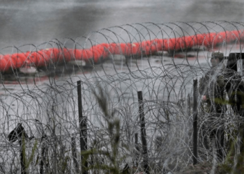 EEUU pide al Supremo poder cortar el alambre de púas instalado por Texas en la frontera
