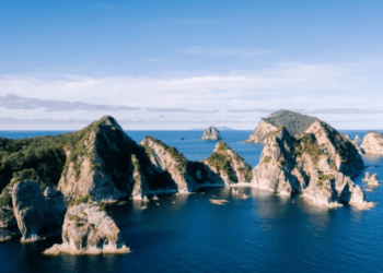 Náufrago usó el reflejo de su reloj para ser rescatado después de 23 horas en el mar