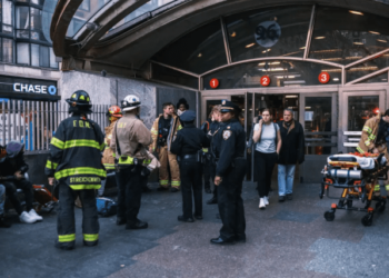 Choque de trenes en el metro de Nueva York dejó 24 heridos (Video)