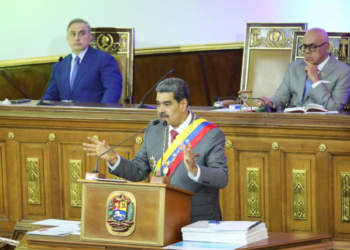 Nicolás Maduro dijo que un teniente recién ascendido planeaba el asesinato de Freddy Bernal