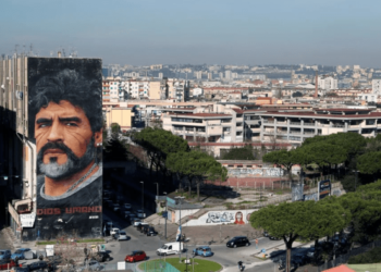 Destruyeron el mural más grande de Maradona en Nápoles