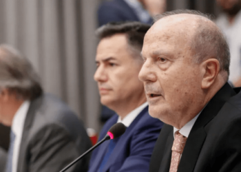 Milei pidió la renuncia a uno de los ministros claves en su gabinete por filtrar información