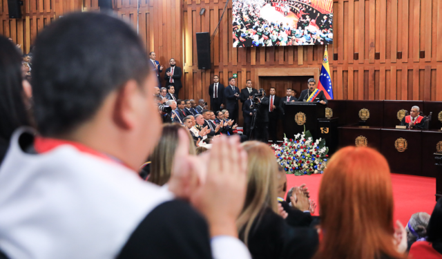 Maduro despotricó contra Noboa por el apoyo de Ecuador a la democracia venezolana