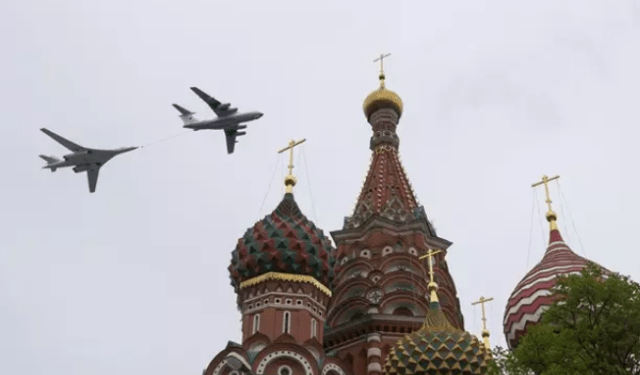 Rusia advierte a EEUU contra el despliegue de armas nucleares tácticas en el Reino Unido