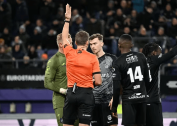 Histórico antecedente en el fútbol europeo: un partido en Bélgica se volverá a jugar por un error del VAR